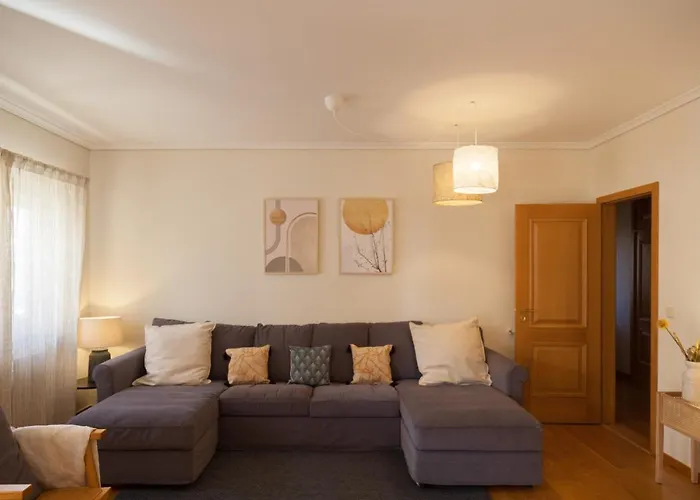 Flh Cascais Wooden Spacious Apartment
