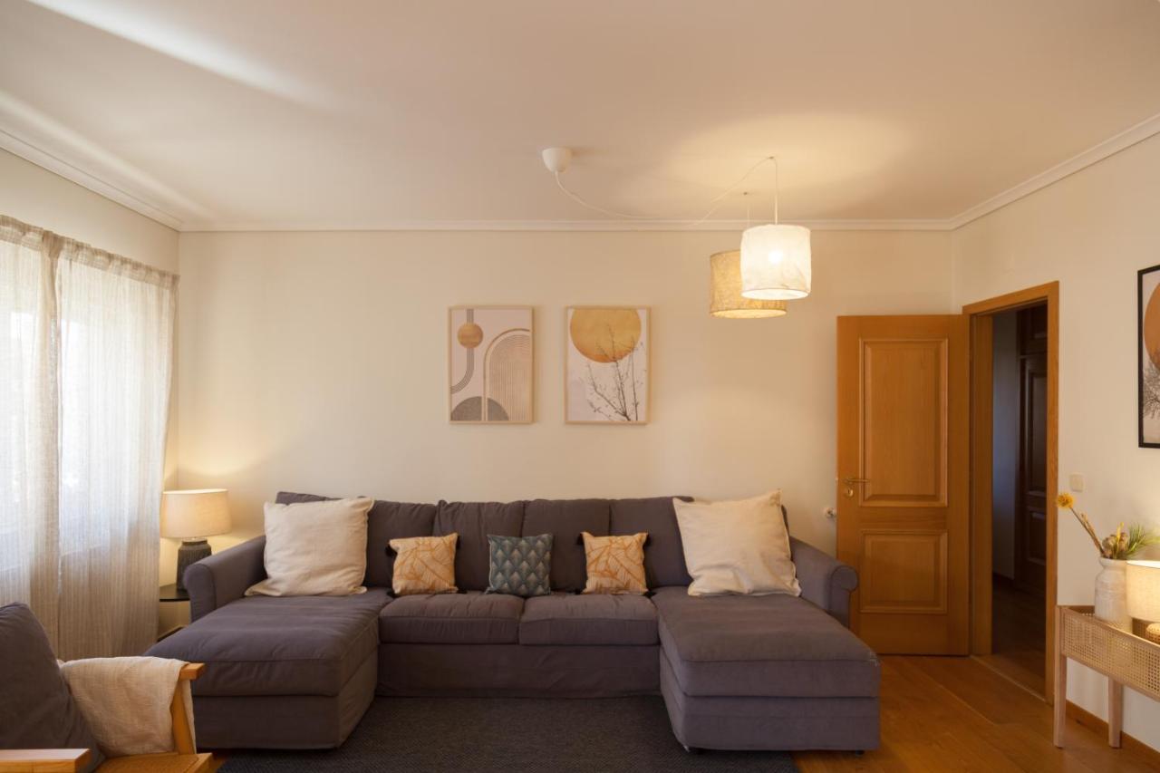 Flh Wooden Spacious *