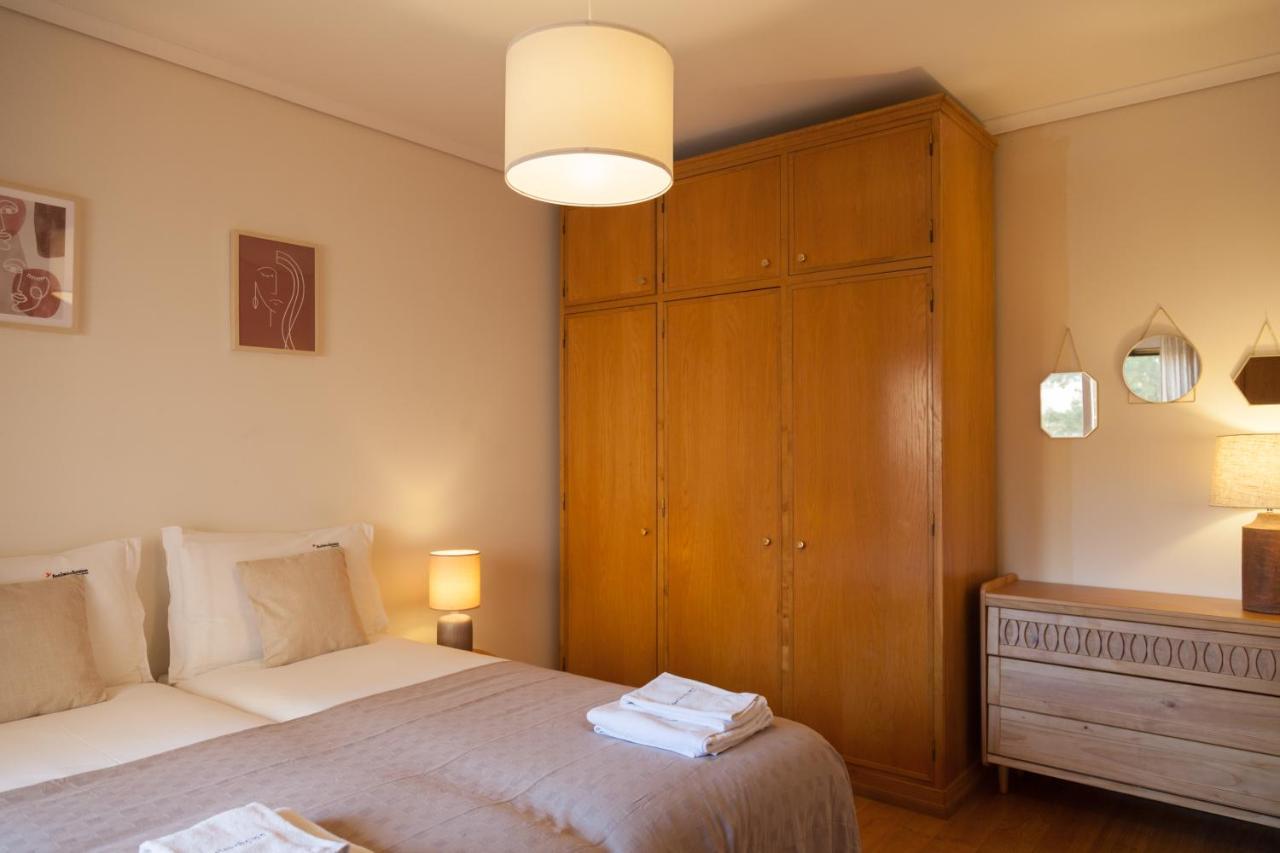 Flh Wooden Spacious Apartment